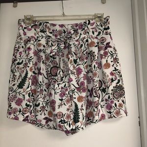 NWOT H&M Sz 10 Floral Print Shorts w/ Belt